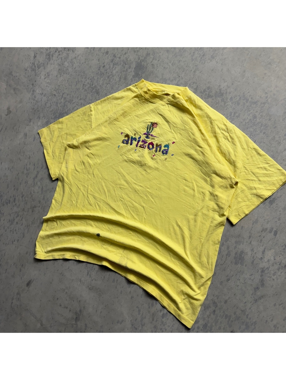 Vintage 90s Arizona Cactus Graphic T Shirt Sz. XL Yellow